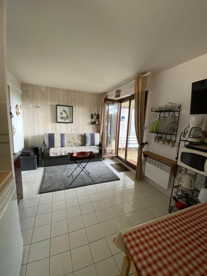 Studio En Rez De Jardin -"Le Petit Nid" A Trouville Экстерьер фото