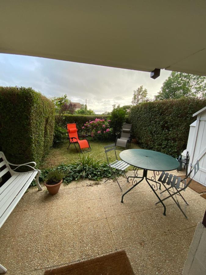 Studio En Rez De Jardin -"Le Petit Nid" A Trouville Экстерьер фото