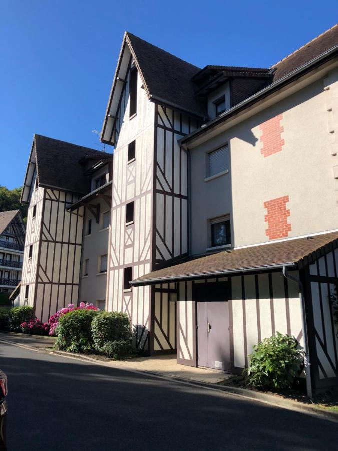 Studio En Rez De Jardin -"Le Petit Nid" A Trouville Экстерьер фото