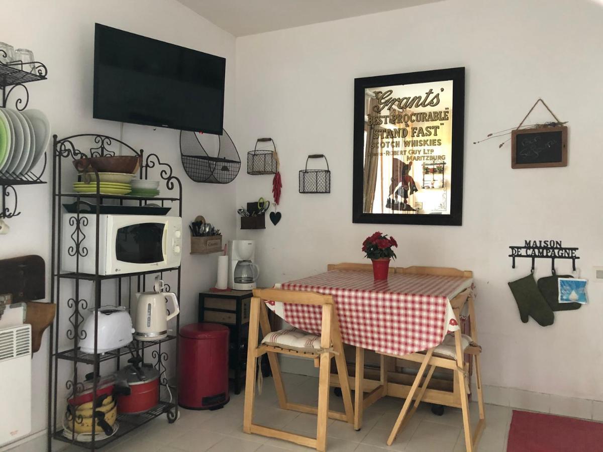 Studio En Rez De Jardin -"Le Petit Nid" A Trouville Экстерьер фото