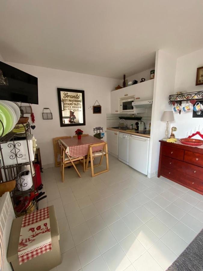Studio En Rez De Jardin -"Le Petit Nid" A Trouville Экстерьер фото
